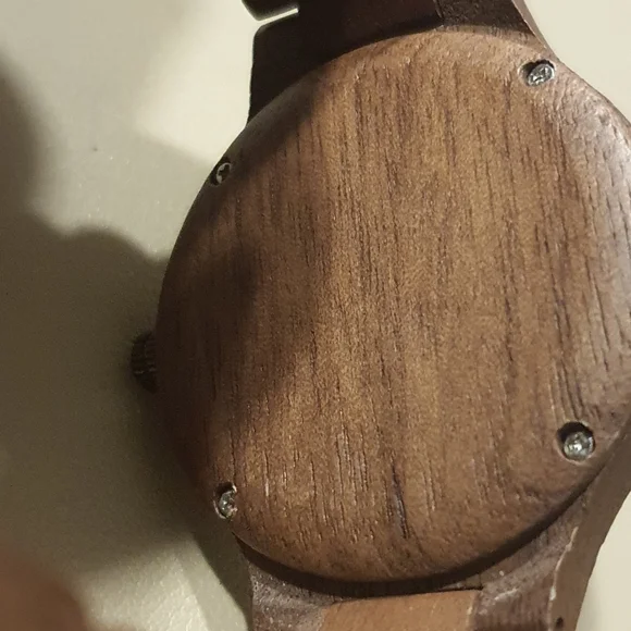 Kayu Mazari Wooden Men's Watch *Send Offers * - Picture 4 of 4